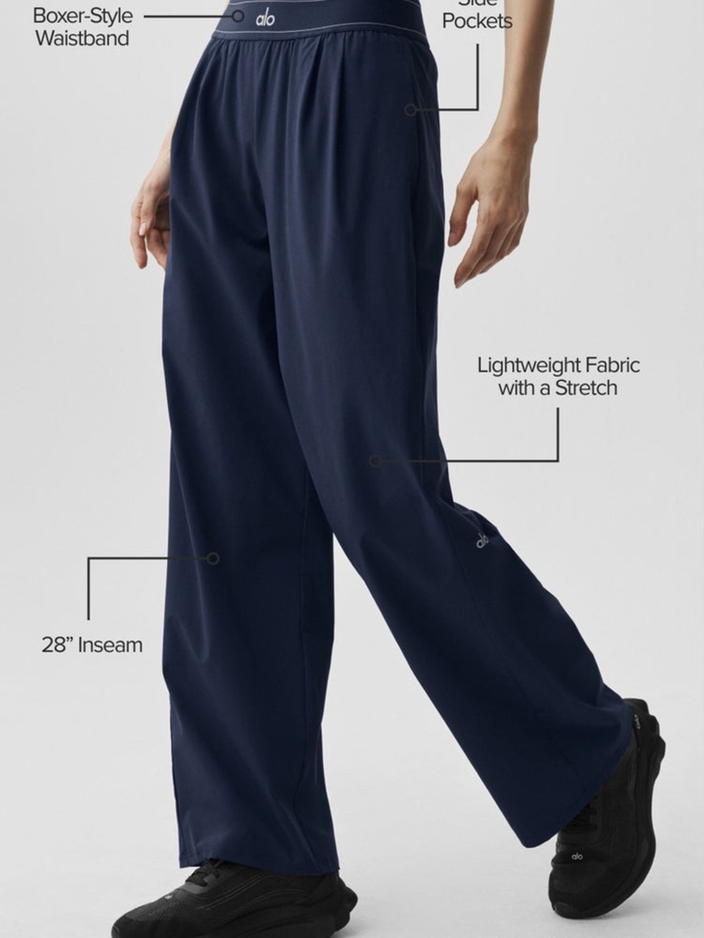 ALO Yoga Women’s Suit Up Wide-Leg Trouser Navy sz Medium